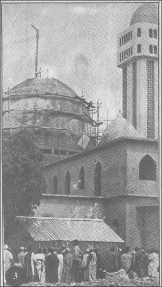 le mosquée de medine  construction